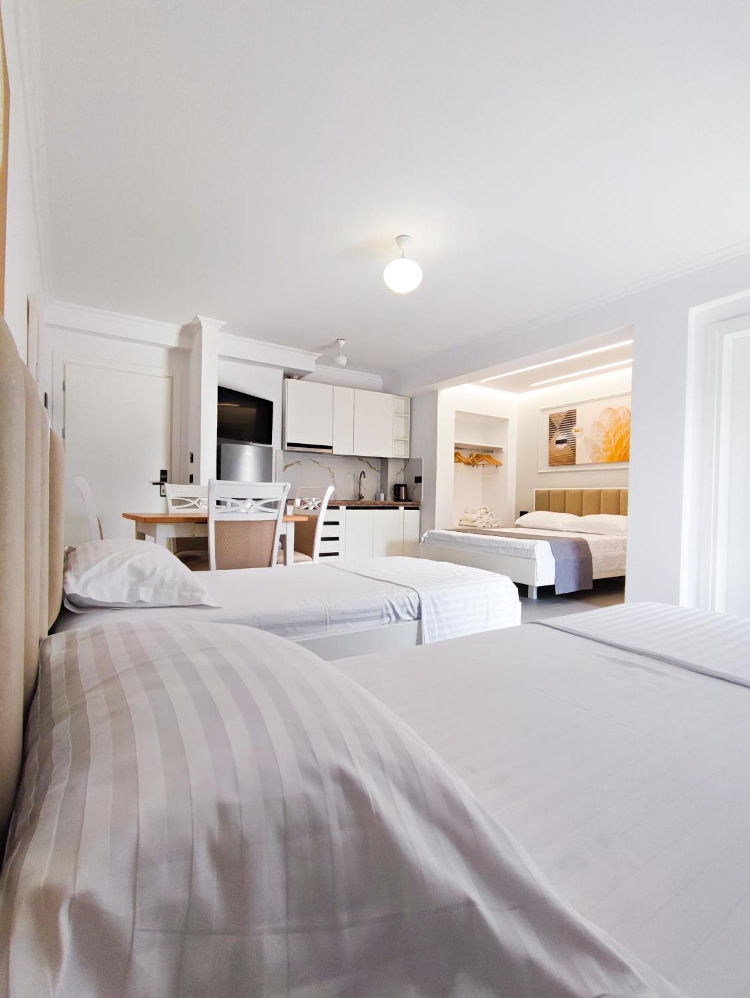 Comfort Villa Влёра Экстерьер фото