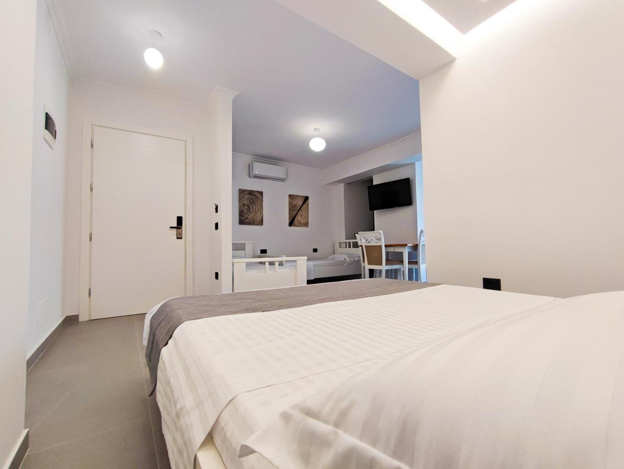 Comfort Villa Влёра Экстерьер фото